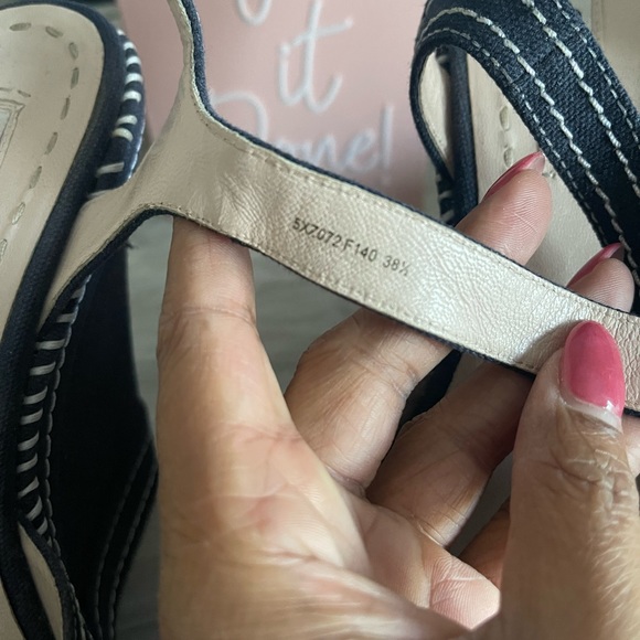 Mui Mui Marine Blue Denim top stitch canvas wedge 6” - Picture 4 of 4